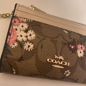 NWOT coach wallet